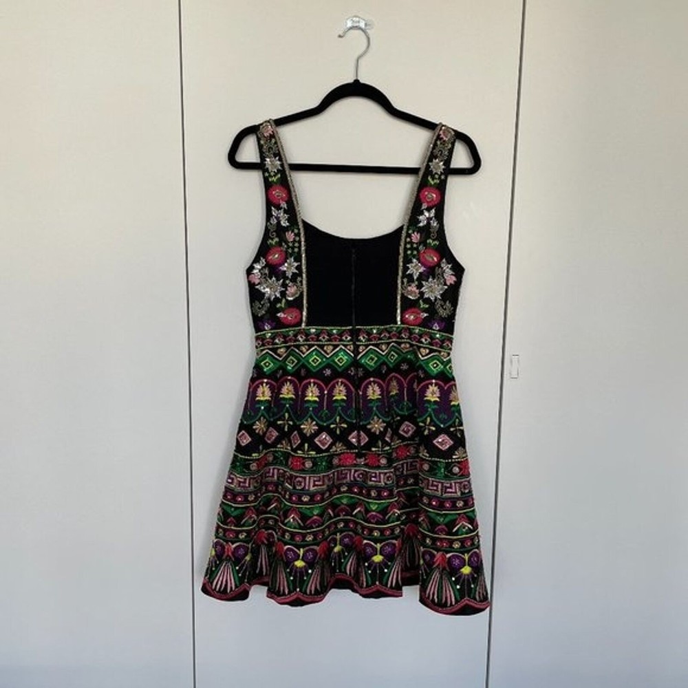Alice + Olivia Tricia Embellished Mini Dress Black/Multi Size 6 - Picture 5 of 9